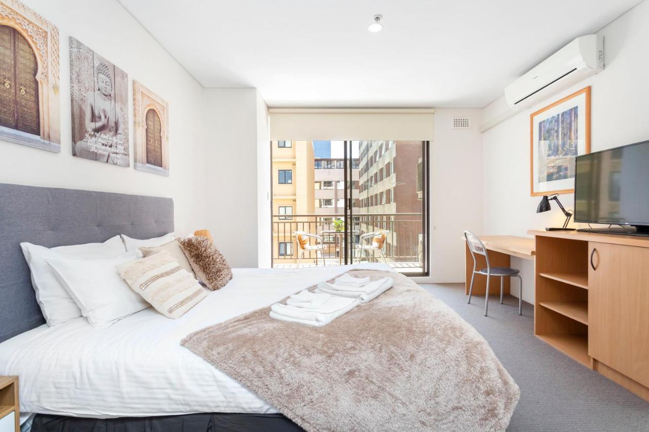 404 Big Beautiful One Bed & Balcony Perth