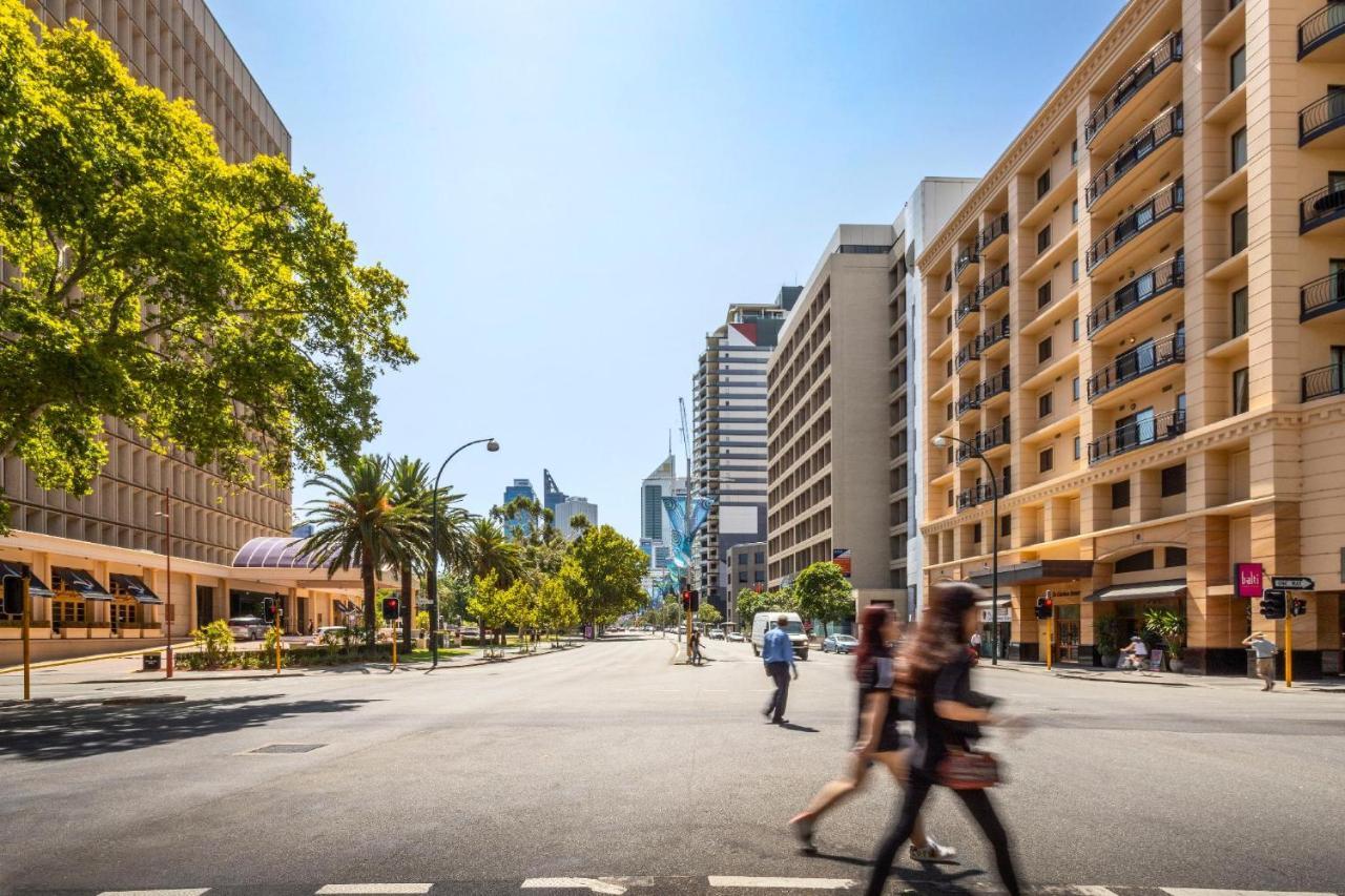Apartment 404 Big Beautiful One Bed & Balcony Perth