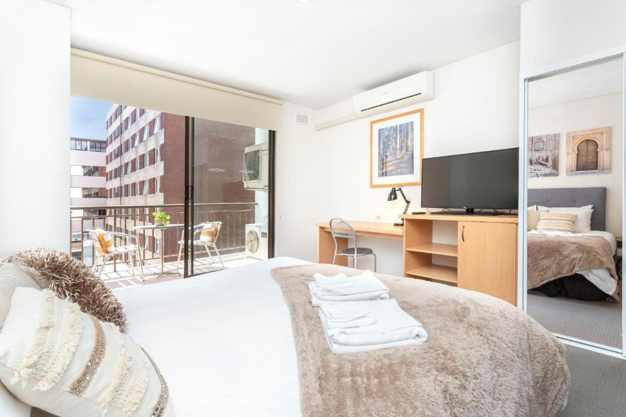 404 Big Beautiful One Bed & Balcony Perth